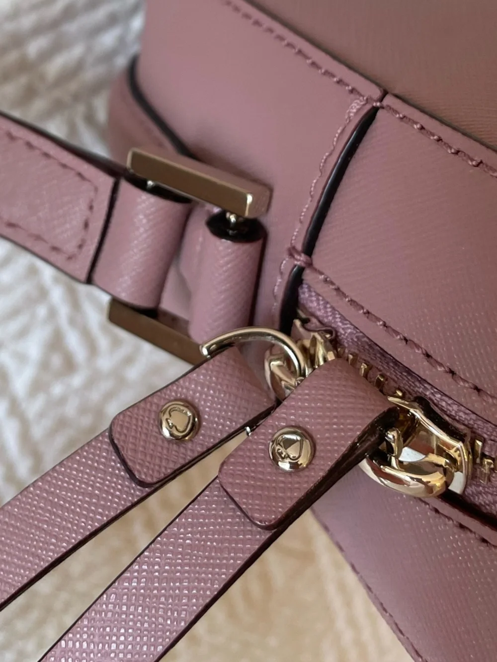 Kate Spade Newbury Lane Cammie crossbody bag in dusty peony pink